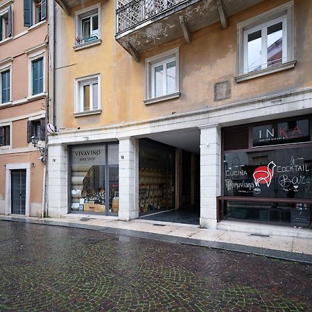 Apartmentsarena - Residenza Dei Doganieri - เวโรนา ภายนอก รูปภาพ