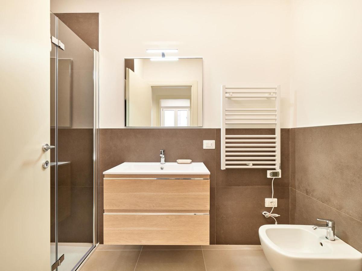 Apartmentsarena - Residenza Dei Doganieri - เวโรนา ภายนอก รูปภาพ